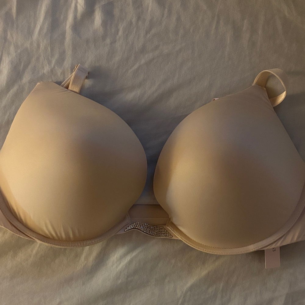 Victoria's Secret Cream Bra